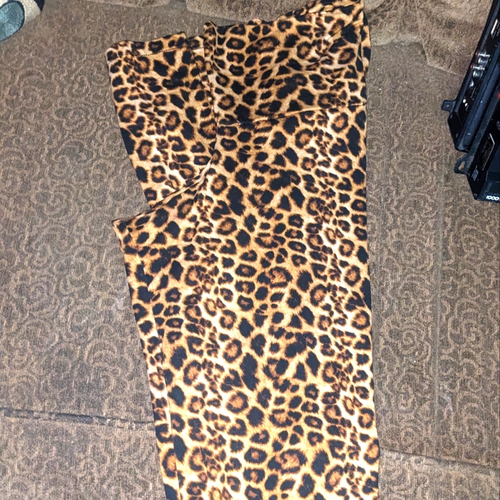 Small leopard velvety leggings